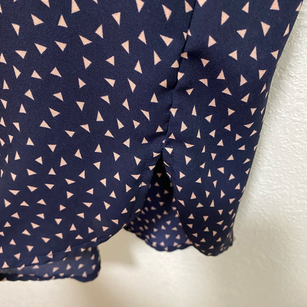 Sweet Rain Navy Blue Blouse with Pink Pattern - Picture 5 of 7